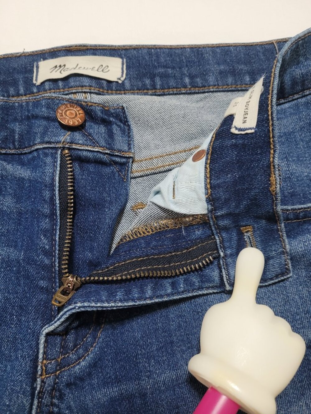 Madewell The Slim Boyjean Distressed Blue Denim Jeans Low Mid Rise Size 25 - Picture 10 of 13